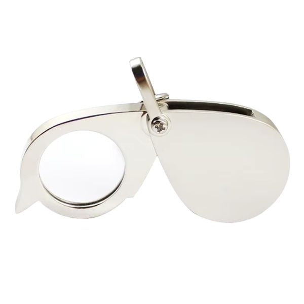 15X keychain magnifying glass with folding lens for reading and fine detail

