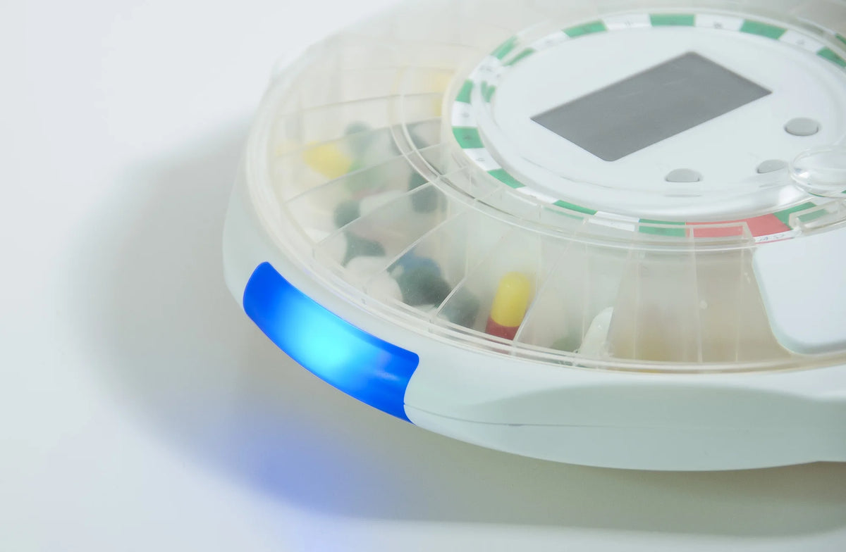 M126A Smart Pill Dispenser for Seniors – 28 Compartments & App Alerts